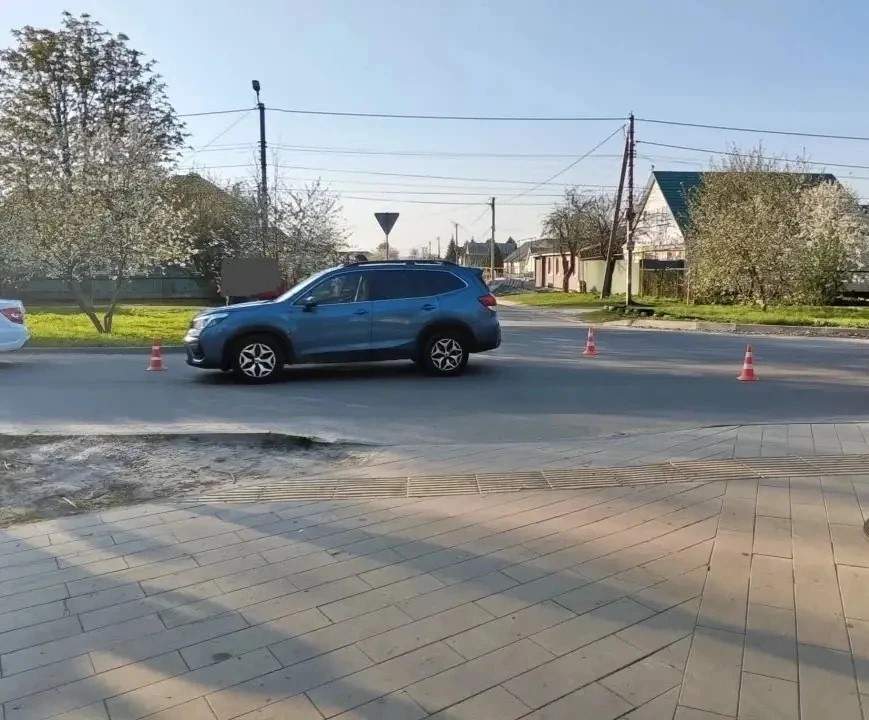 В Курске вечером автомобиль сбил подростка