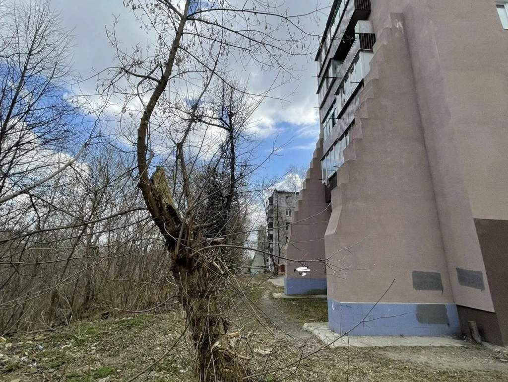 В Курске спасут сползающие в овраг дома на Карла Маркса