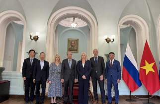 Курские власти обсудили развитие торговли с послом Вьетнама