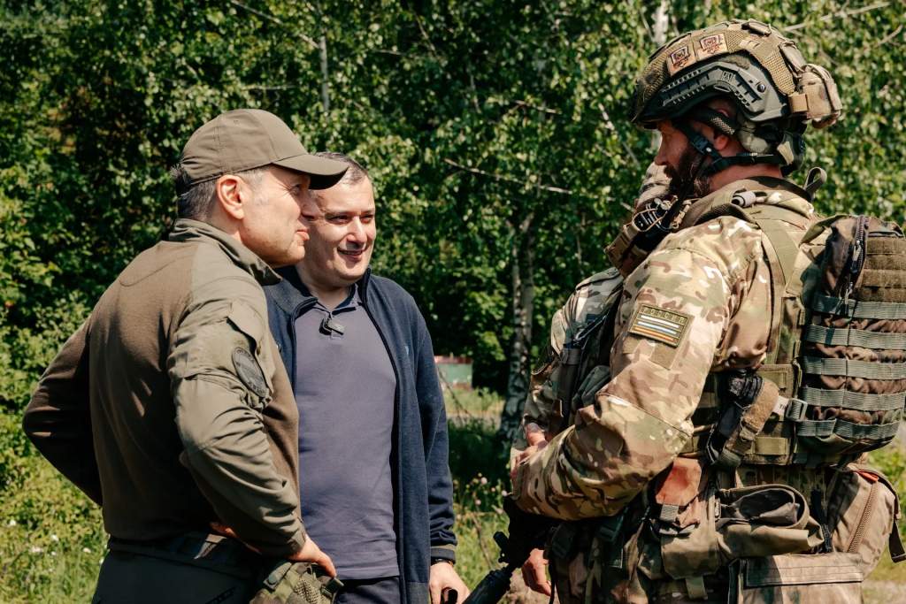Владимир Соловьев снимает фильм о добровольцах «БАРС-Курск»