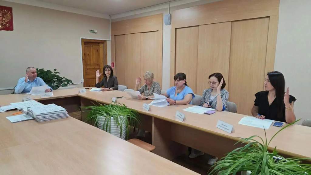 Куряне предложили бизнес-план по пошиву костюмов для косплея ради соцконтракта