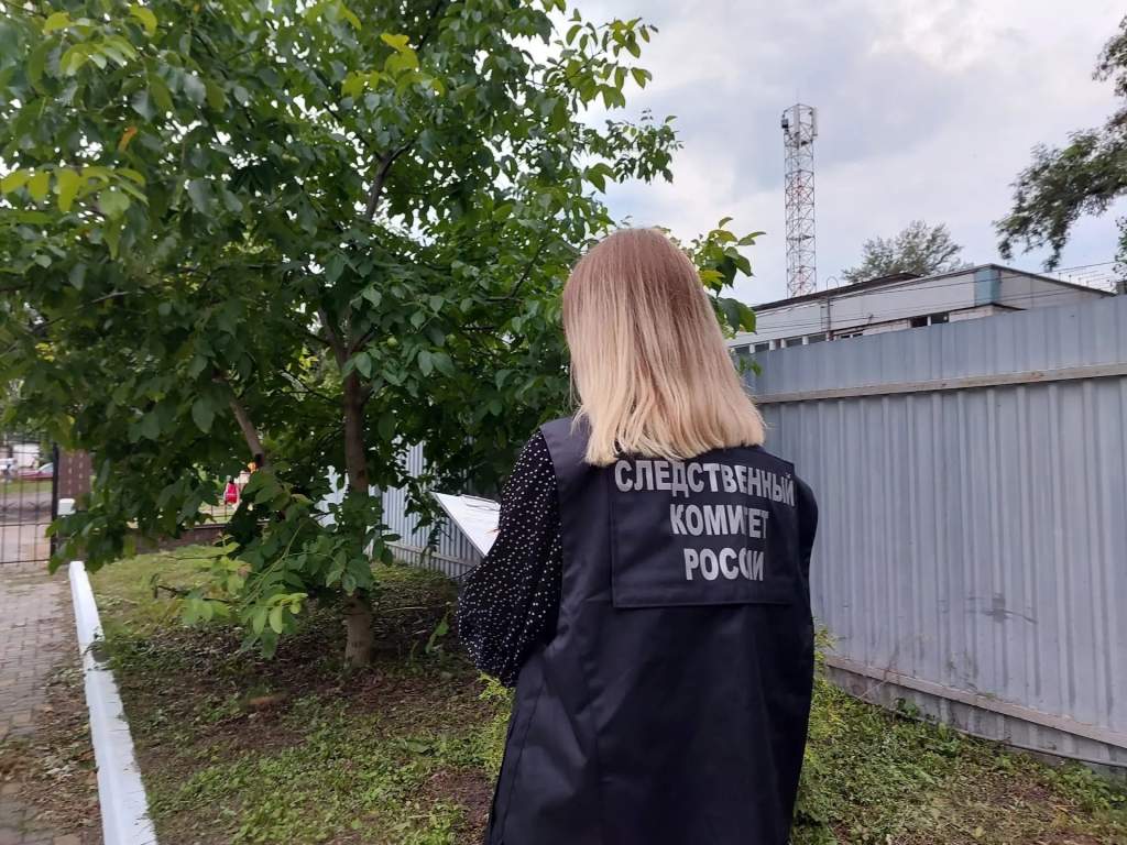 В Курской области пьяный мужчина забил до смерти прохожего на остановке