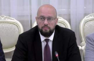 В Курске заменят 500 метров труб для спасения от фекального озера