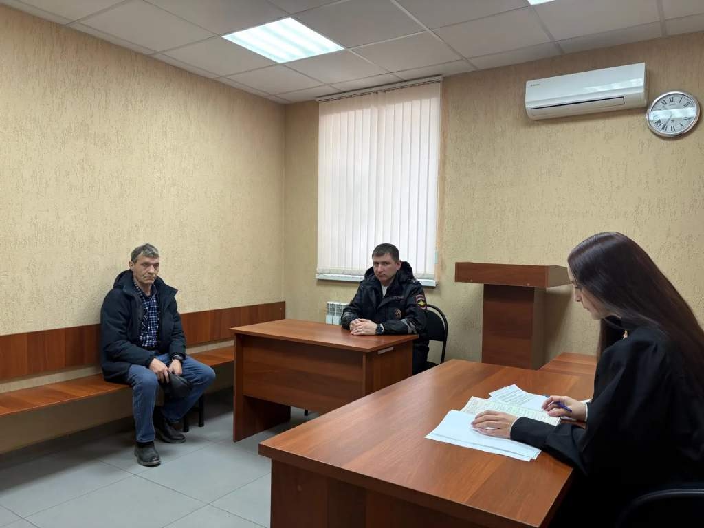 В Курской области водитель устроил двойное ДТП и выпил стакан водки