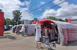 В Курске у «Родины» накрыли нелегальный рынок с палатками