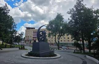 КСП недосчиталась деревьев и работ в сквере «Спутник»