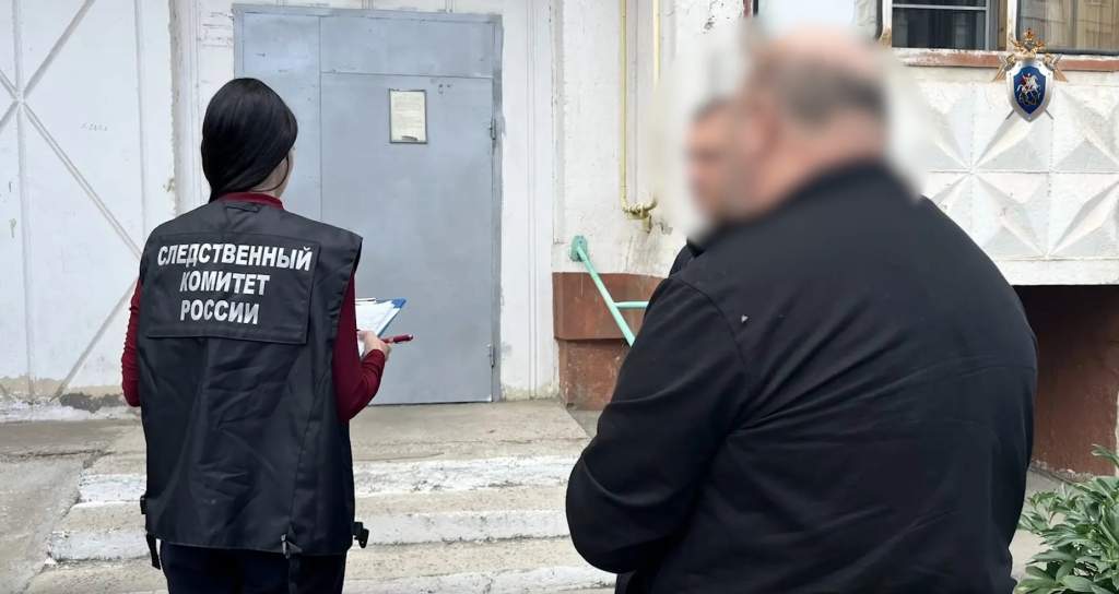 В Железногорске арестовали мужчину, задавившего приятеля насмерть
