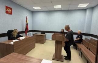 Курянин избил сожительницу, чтобы привести ее в чувства