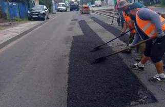 В Курске до конца лета заделают ямы на 100 участках дорог