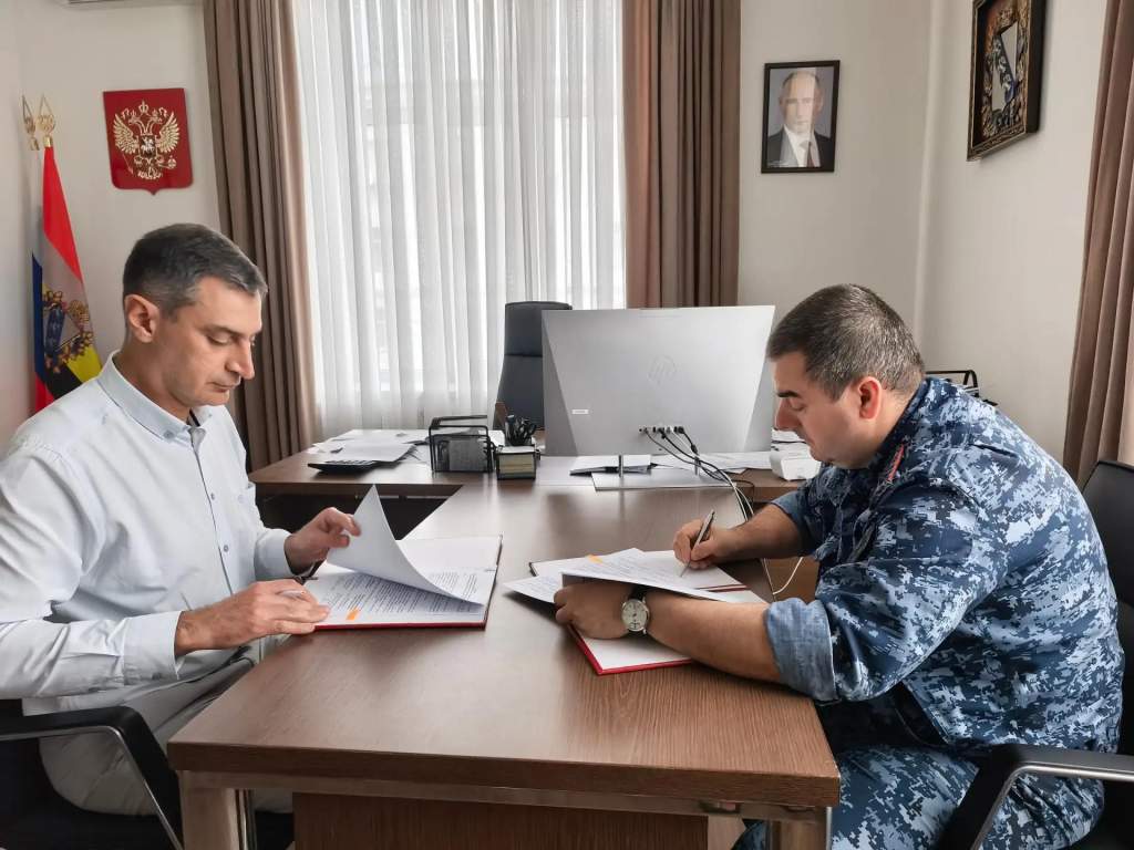 В Курской области Минэкономики и УФСИН договорились вместе помогать бывшим заключенным