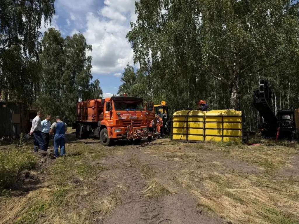 В Курске продолжается ремонт проблемной канализационной станции