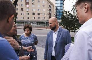 В Курске Маслов вызвал подрядчика проблемного %22Спутника%22, но он не пришел