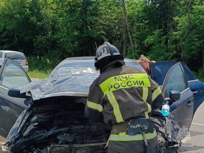 В Курской области пожарные спасли 170 человек с аварий на дорогах с начала года