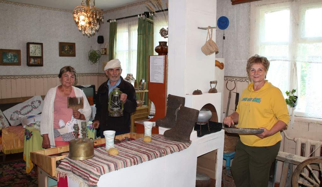В Курской области жители села Ключ открыли народный музей