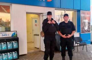 В Курске полиция и дружинники патрулировали 17 заправок