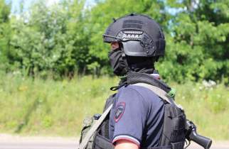 В Курчатовском районе на посту остановили курянина с поддельным удостоверением