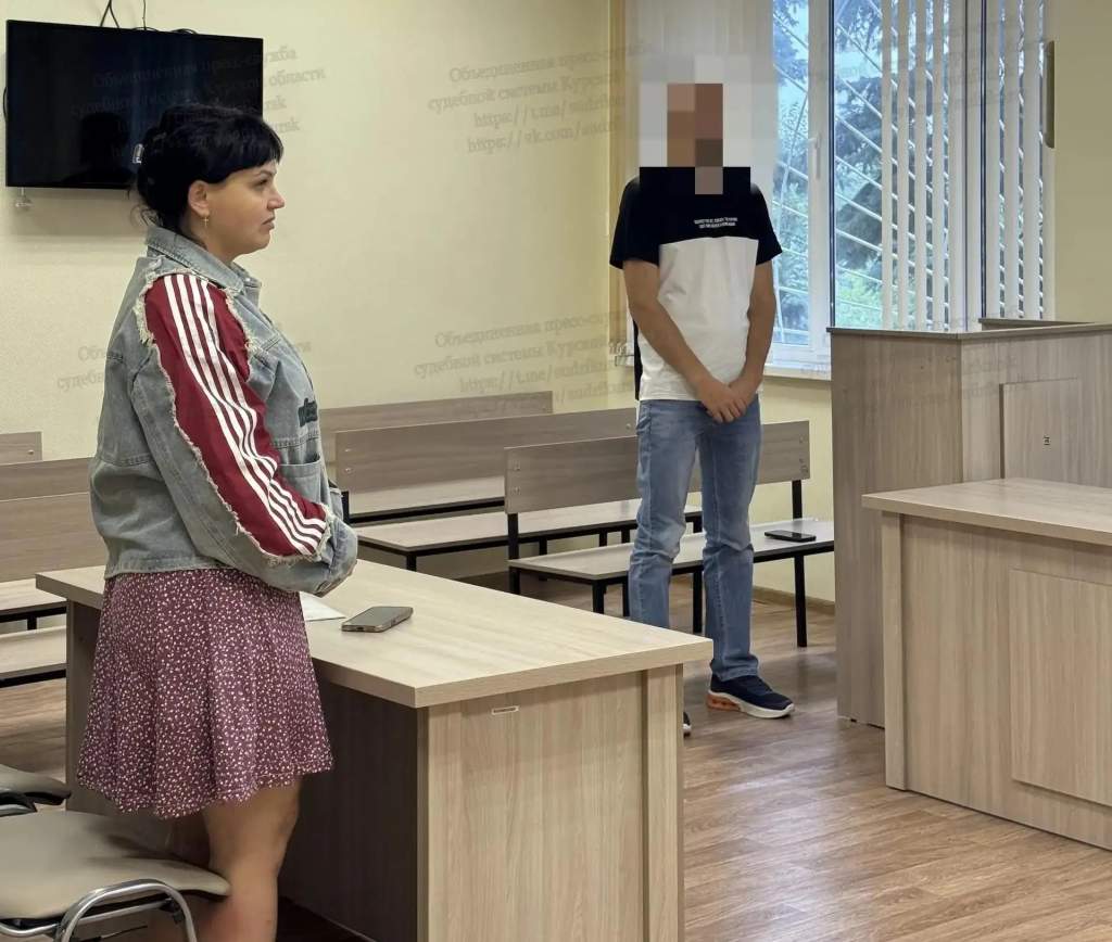Пьяная курянка побила двух полицейских и отделалась штрафом