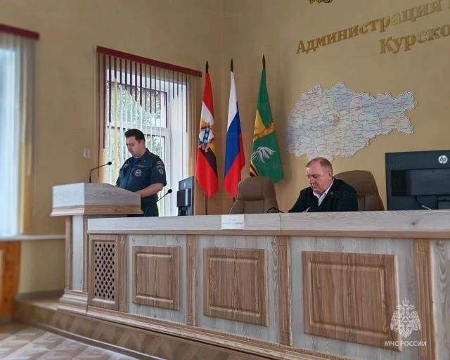 Перед выборами курские спасатели проверяют безопасность участков
