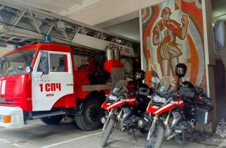 В курских пожарных частях сохранили 3-метровые мозаики 80-х годов