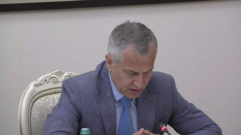 Семь курских работодателей ушли от серых зарплат