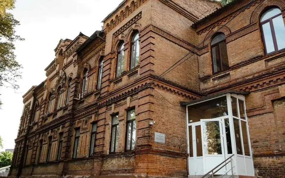 В Курске старинную больницу Гладковой превратят в 4-звездочный отель