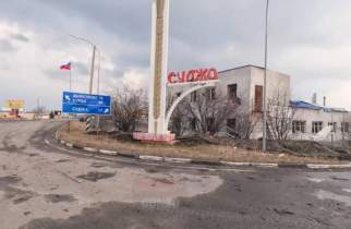 В Судже взяли в плен бойца ВСУ в женском платье