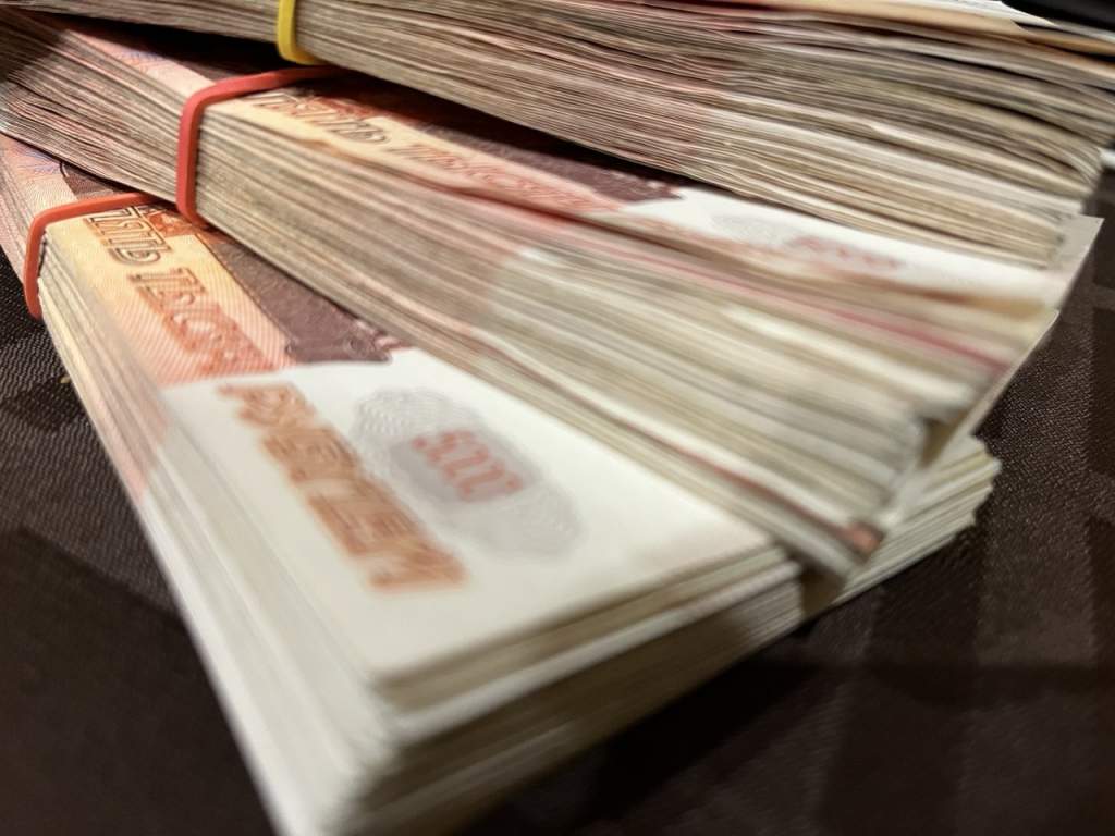 Курская охранная фирма задолжала работникам 1,2 млн рублей