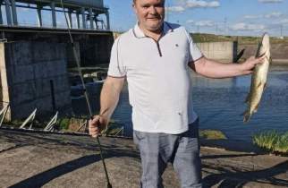 Курский министр поймал крупную щуку во время проверки водохранилища