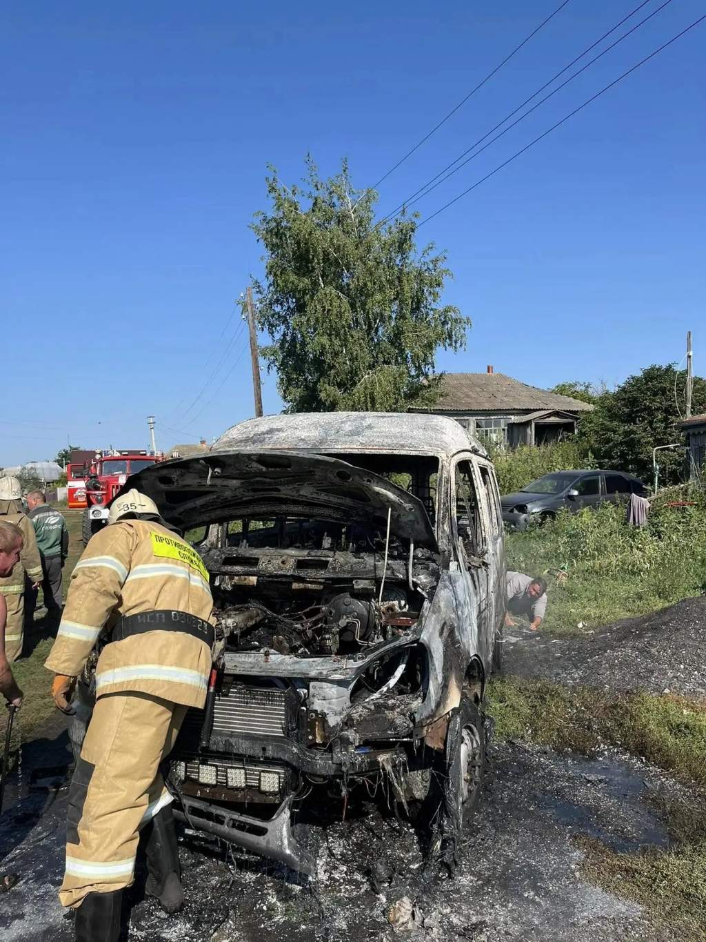 В Обоянском районе дважды потушили горящие машины до приезда пожарных