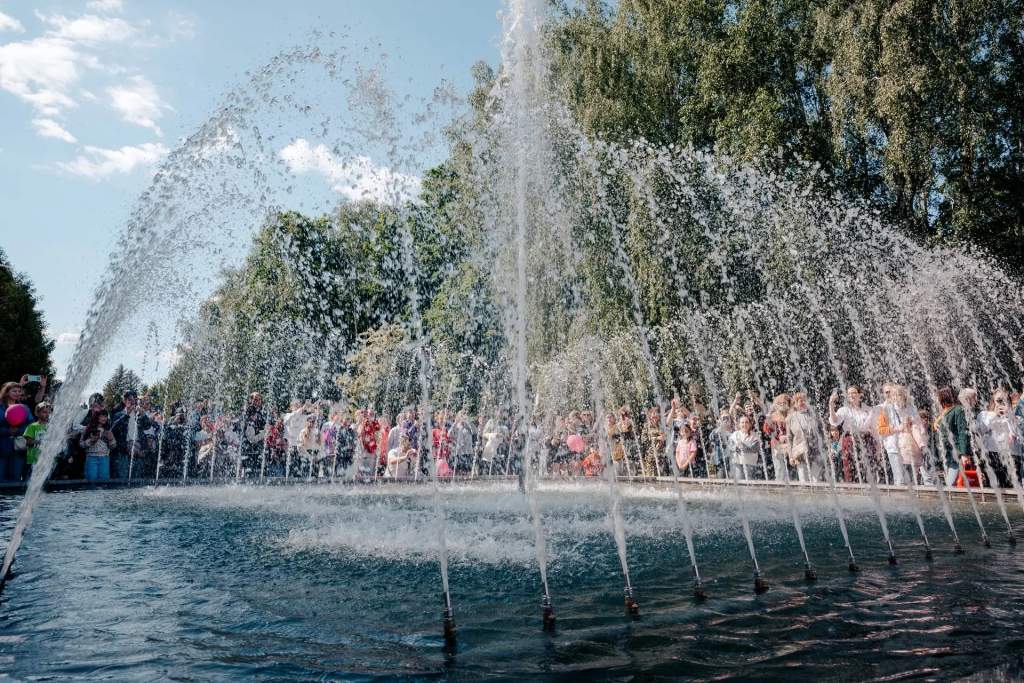 В Курске фонтан в парке Рокоссовского сломался через два месяца после открытия