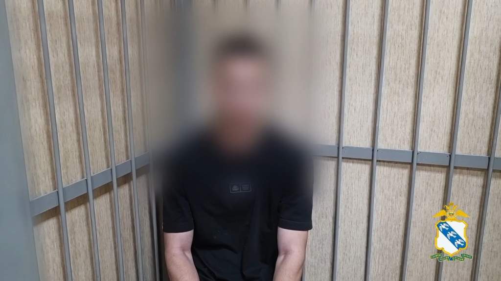 Семья пойманного в Курске курьера мошенников продает жилье из-за долга в 3 млн