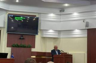 Это издевательство: курский депутат Якунин о низких зарплатах педагогов