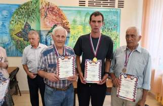 В Курске назвали победителей городского чемпионата по русским шашкам