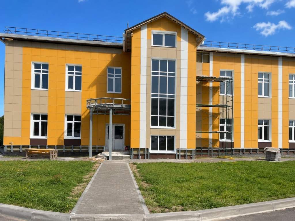 Курская фирма достроит культурный центр в Рыльске за 32,8 млн рублей
