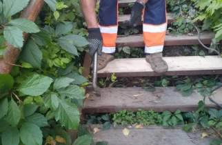 На улице Ватутина в Курске отремонтировали лестницу