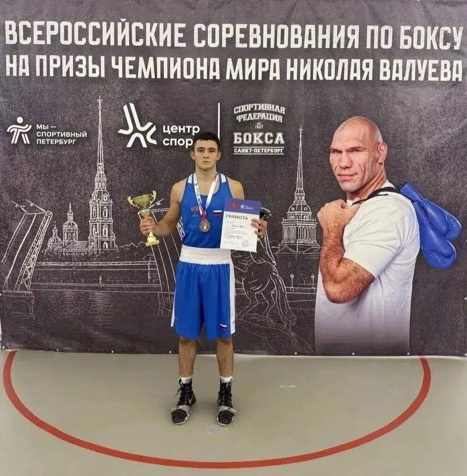 Курянин выполнил норматив мастера спорта на турнире Николая Валуева