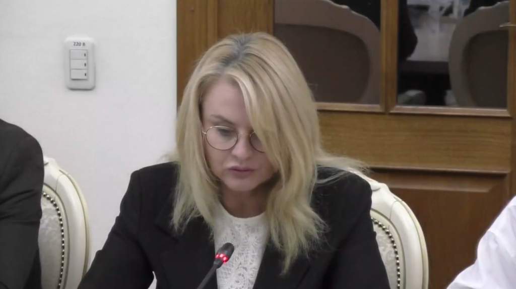 В Курске больше года не работает освещение в парке «Патриот»