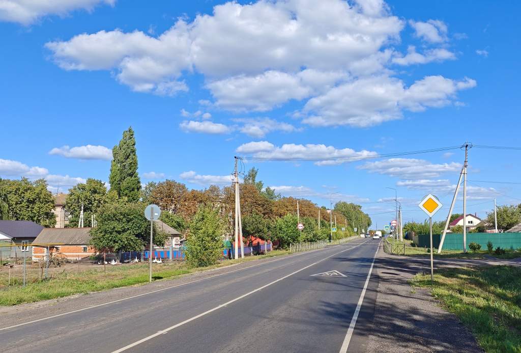 В Курской области власти отчитались о ремонте 36 км дорог к школам