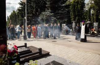 В Курске возложили цветы в День солидарности в борьбе с терроризмом