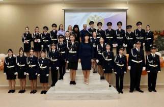 В Курске учеников школы № 23 посвятили в кадеты Следственного комитета