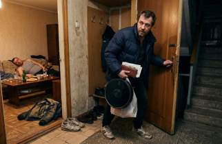 В Курске гость надел одежду уснувшего хозяина и украл робот-пылесос