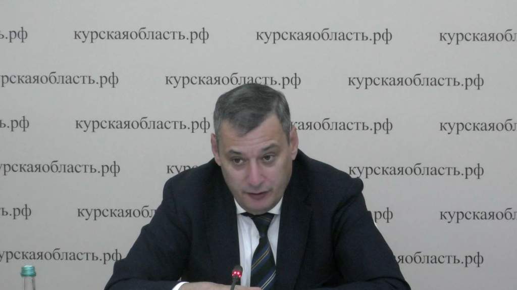 Хинштейн остался недоволен благоустройством возле Коренной пустыни