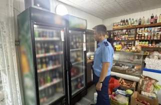 В Курской области нашли магазины со спиртным возле школы