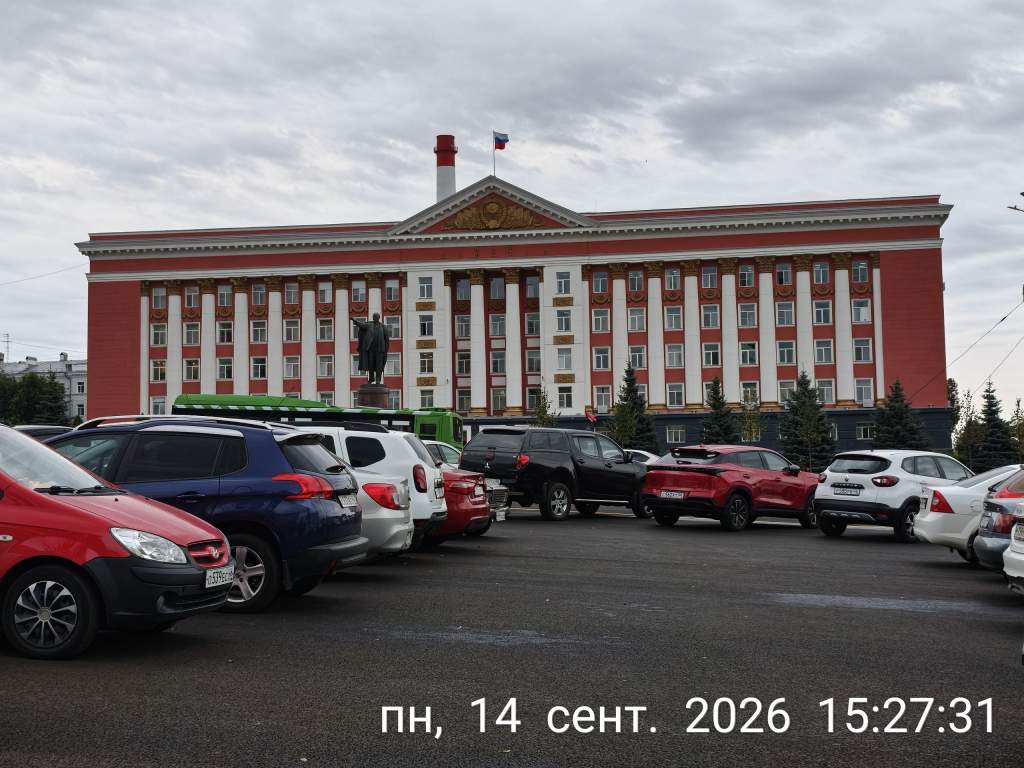 В Курске активисты предложили перекрыть въезд машинам на Красной площади