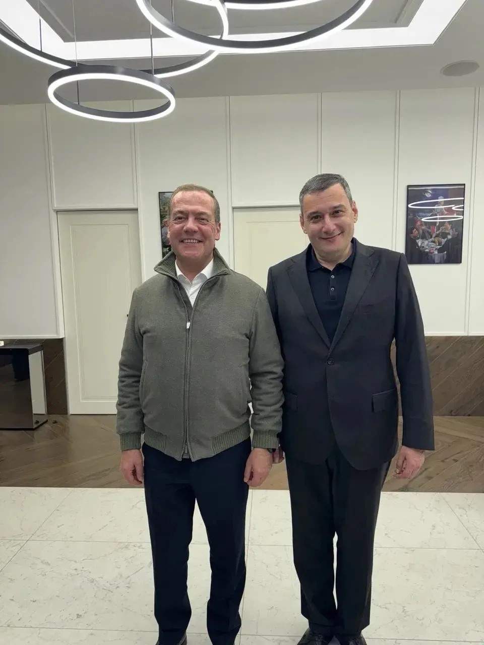 Хинштейн тепло поздравил Медведева с днём рождения