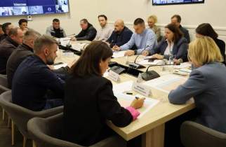 В Курской области назвали отстающих от графика ремонта школ подрядчиков