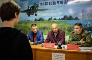В Курске провели заседание призывной комиссии