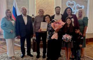 В Железногорске супруги Семкины отметили золотую свадьбу