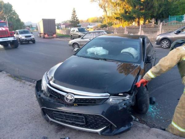 В Курской области в тройном ДТП пострадала 54-летняя автомобилистка