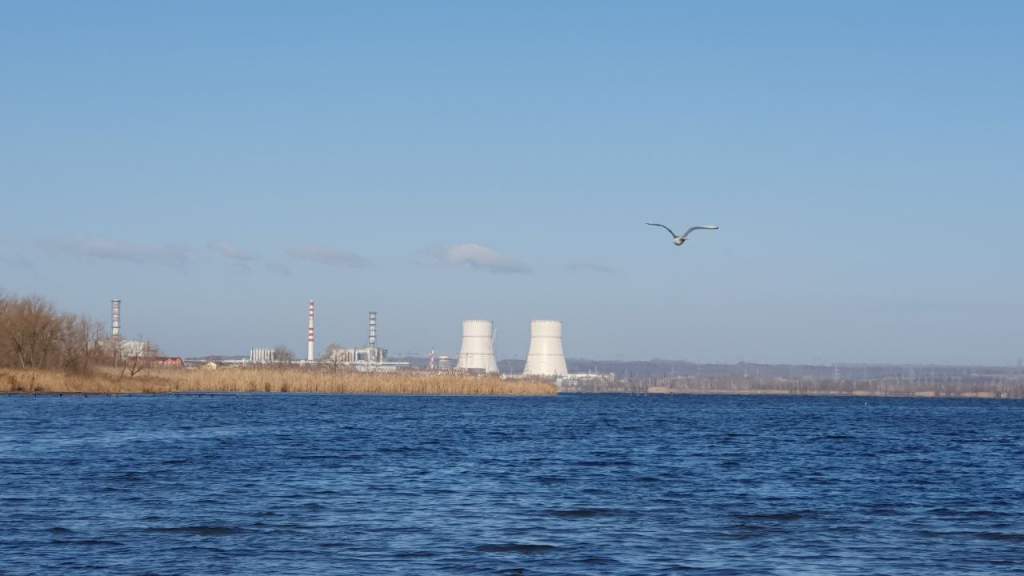 Беспилотник сдетонировал на градирне Курской АЭС-2